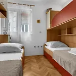 Apartman Center, Beach, Great Sea View, Value4money *